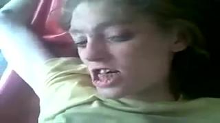 Наркоманка ( a porn addict )