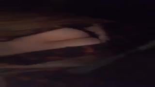 Молодые трахают на вписке, давалка, жесткий секс, большой член