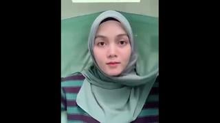 Gadis cantik ~ cara pasang jilbab cantik